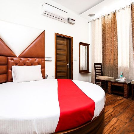 Hotel Woodcrest Zirakpur Chandigarh- Best Family Hotel - Luxurious Rooms - Unit Of Sidham Group 外观 照片