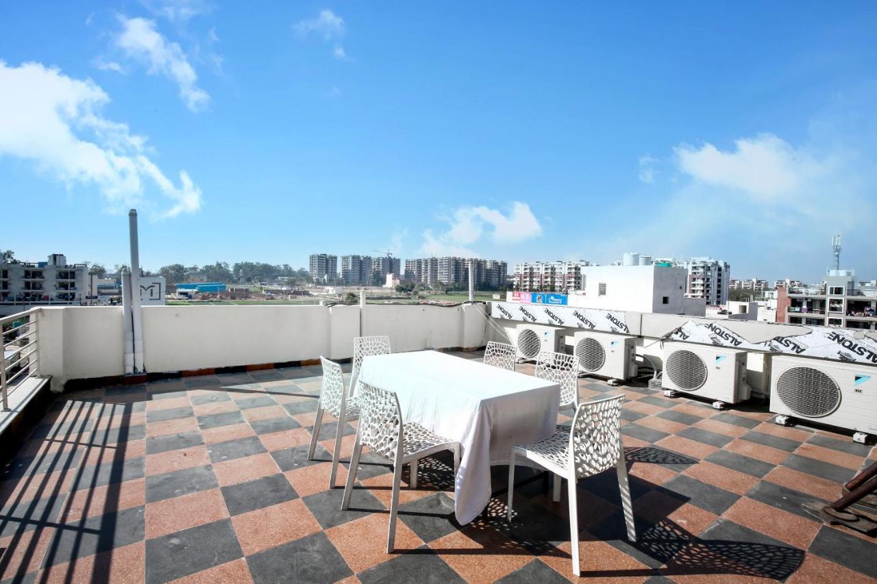 Hotel Woodcrest Zirakpur Chandigarh- Best Family Hotel - Luxurious Rooms - Unit Of Sidham Group 外观 照片