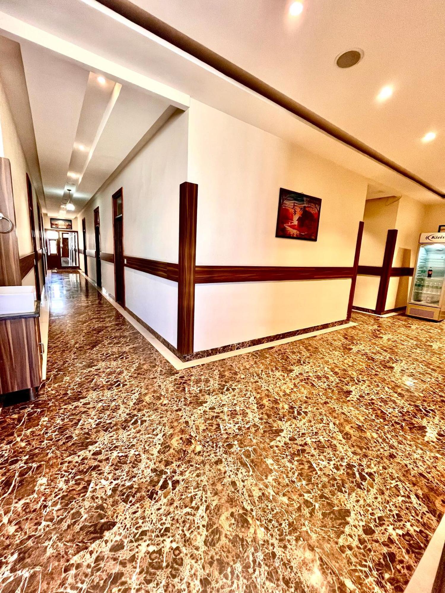 Hotel Woodcrest Zirakpur Chandigarh- Best Family Hotel - Luxurious Rooms - Unit Of Sidham Group 外观 照片
